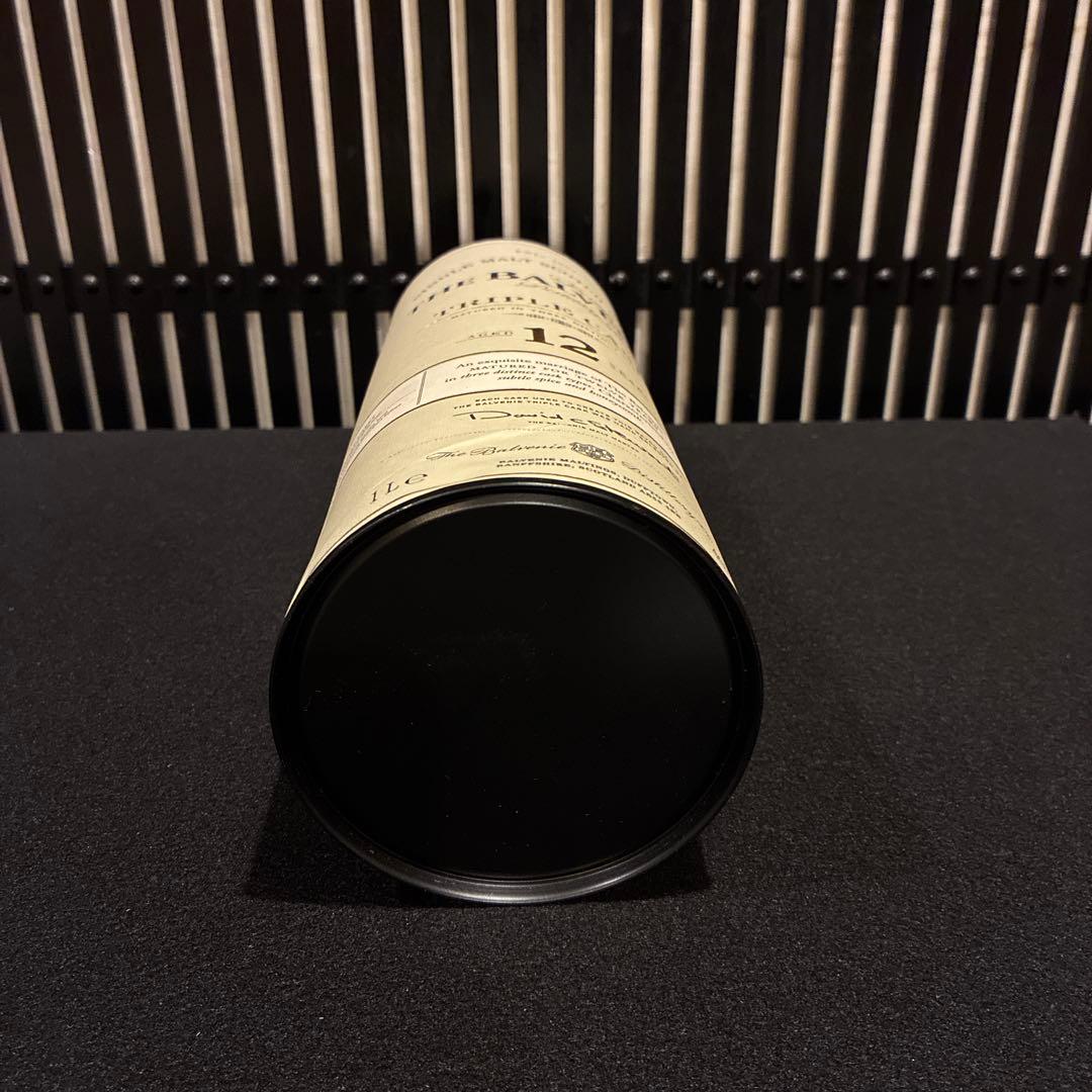 ‪古酒 ヴァルベニー 12年 スコッチ トリプルカスク 箱入り（新品未開封）