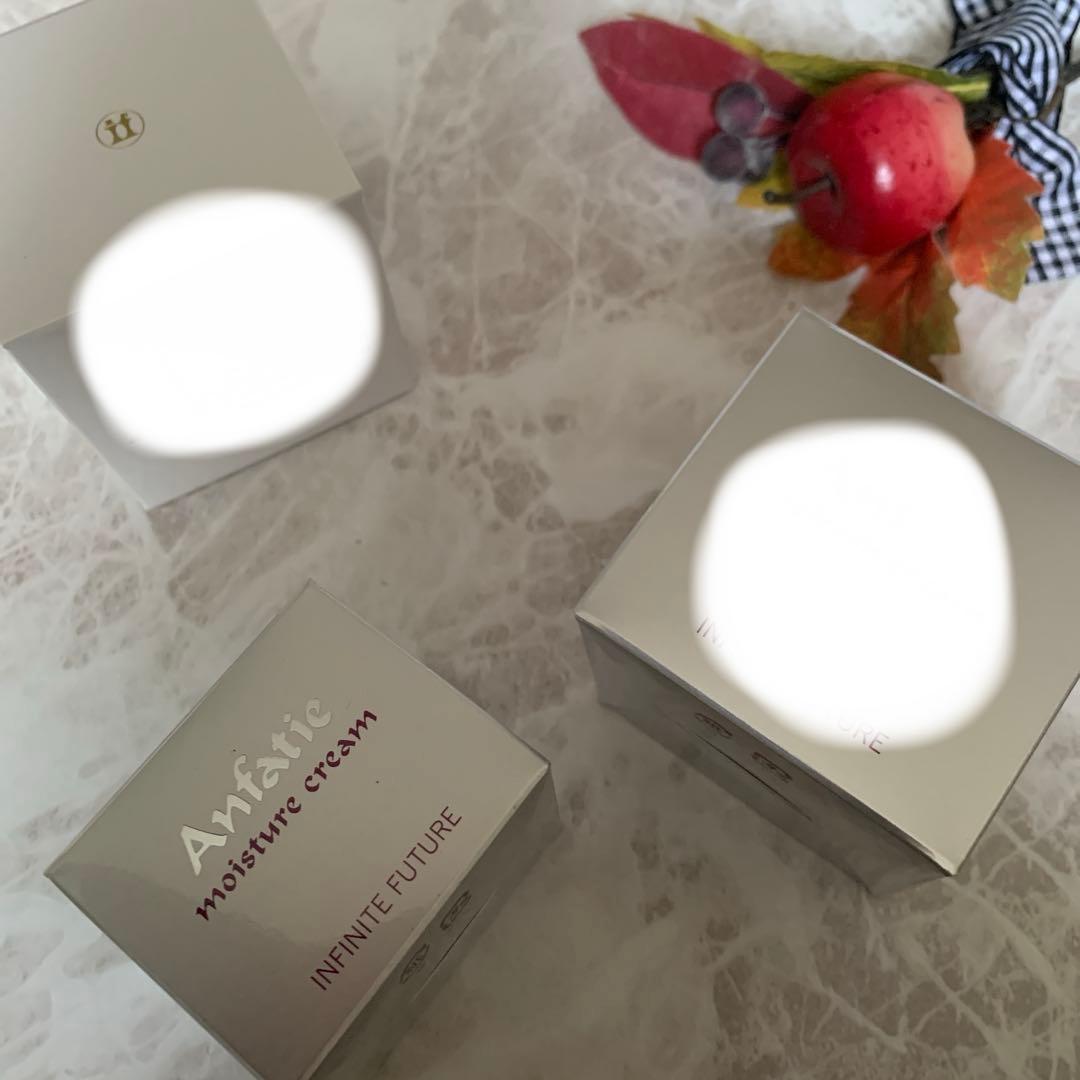 モモ☘️アンファティ　モイスチャークリームIF 1個　旧箱