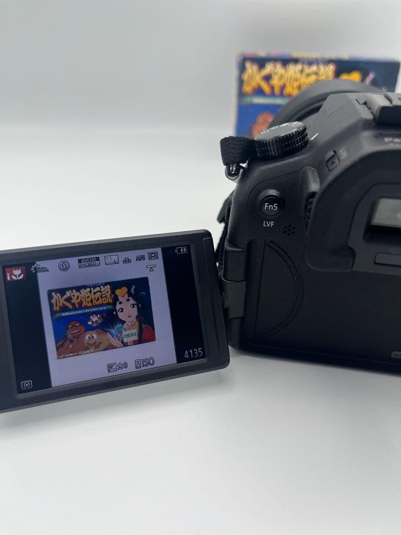 Panasonic DMC-FZ1000 4Kデジカメ 付属品充実