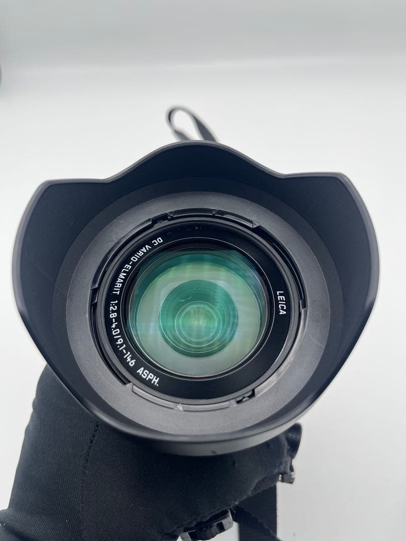 Panasonic DMC-FZ1000 4Kデジカメ 付属品充実