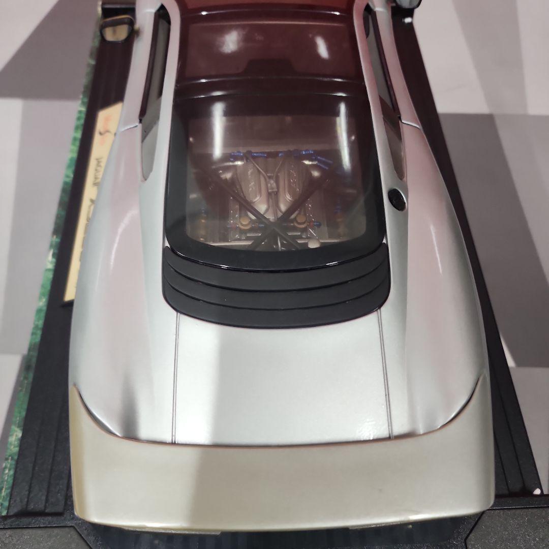 ミニカー Maisto JAGUAR XJ220 1992 1:12