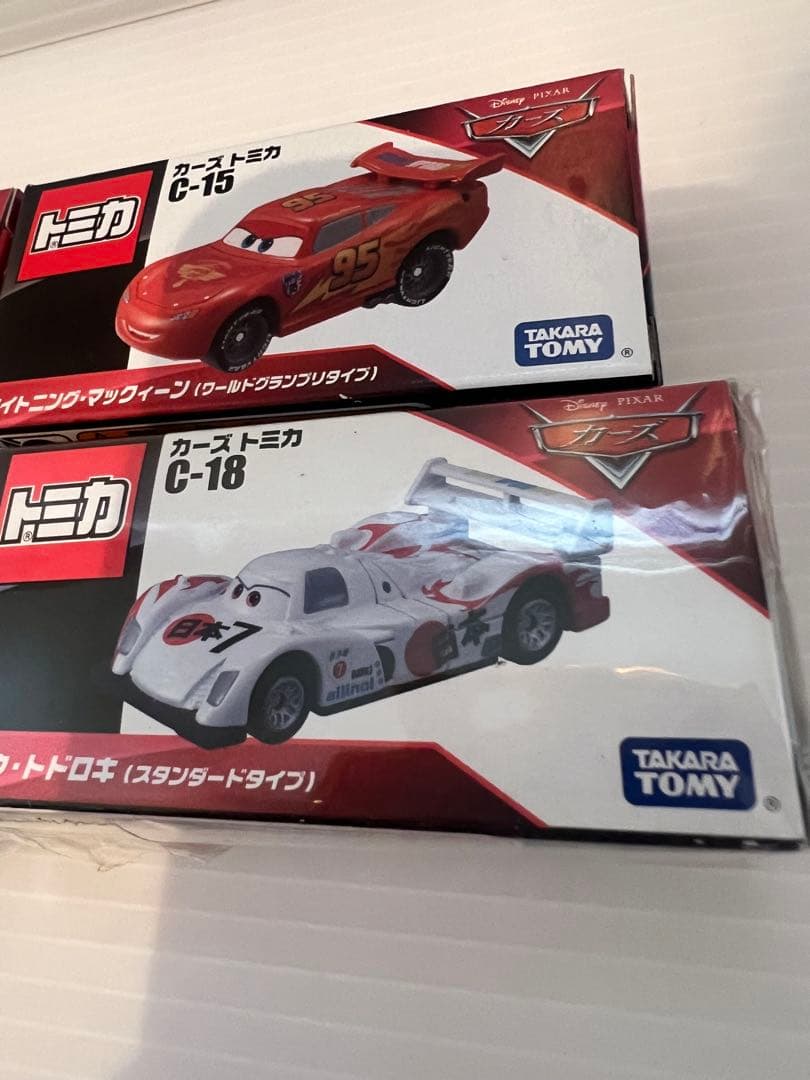 トミカ カーズ２ディズニーピクサーカーボンレザー7台　スタンダードタイプ5台希少