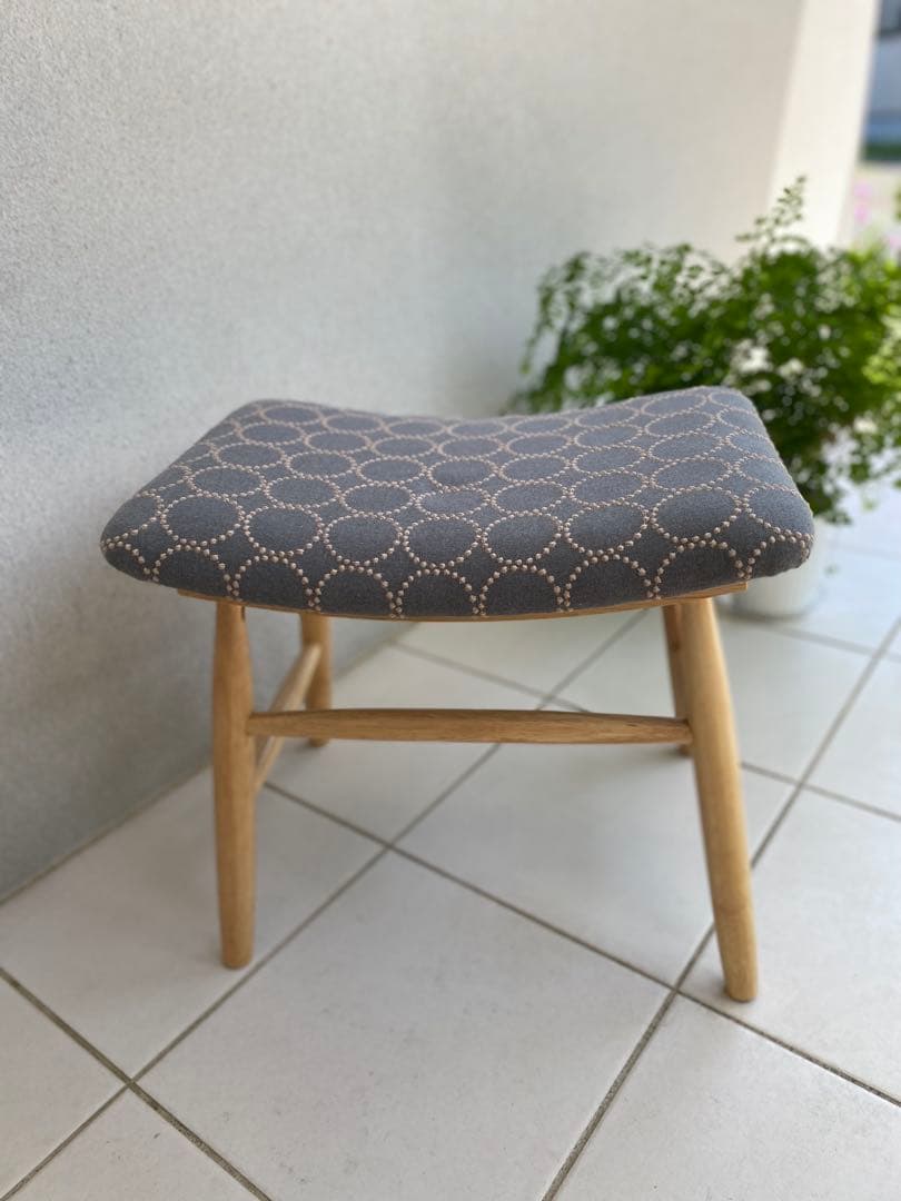 ミナペルホネン タンバリン dop グレー スツール ハンドメイド