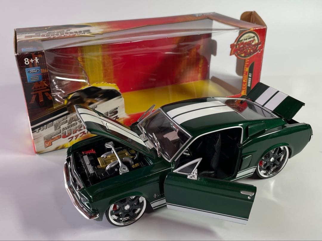 【絶版モデル】ワイルドスピード3 フォード　マスタング　1/18 ミニカー