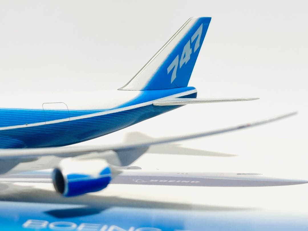 hogan 1/400 B747-8F ハウスカラー