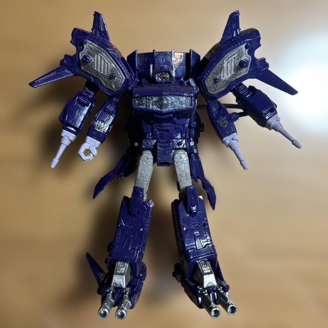 トランスフォーマー　シージ　ショックウェーブ