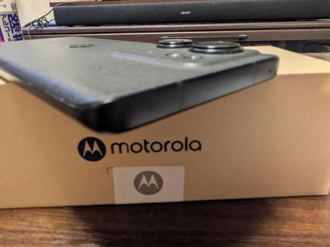 【美品】Motorola Edge 40 8GB 256GB ブラック