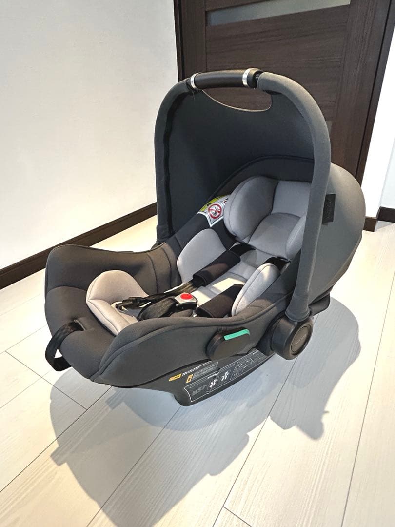 新春値下げ★アップリカ★エアキャリーAB & トラベルシステムベース