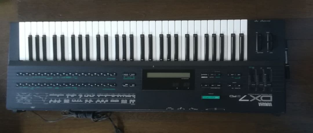 断捨離　月一回サウンドチェックしています。最終値下げしました　DX-7IIFD