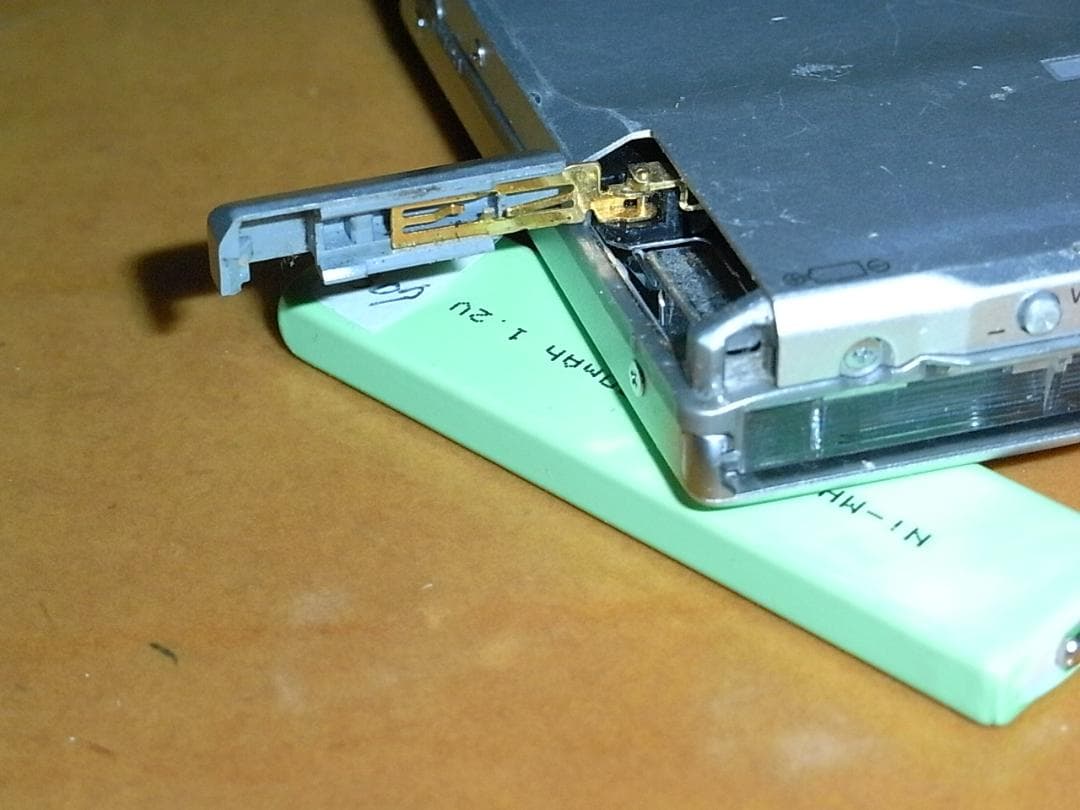 【動作確認済・コレクター】panasonic ポータブルMDプレーヤ　MJ-5９