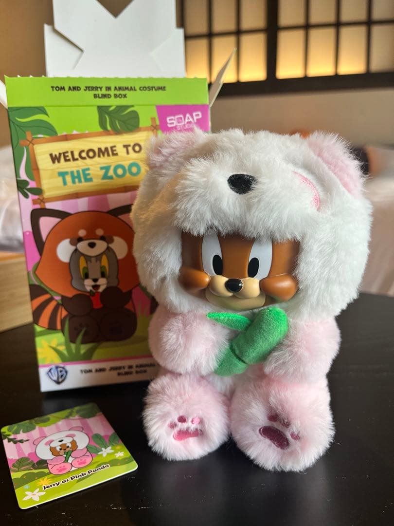 希少！トム&ジェリーwelcome to the zooシークレットピンクパンダ