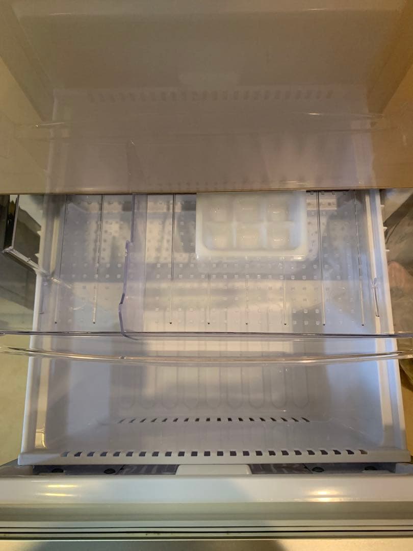 SHARP 冷蔵庫　137L(つけかえどっちもドア) メタリックベージュ