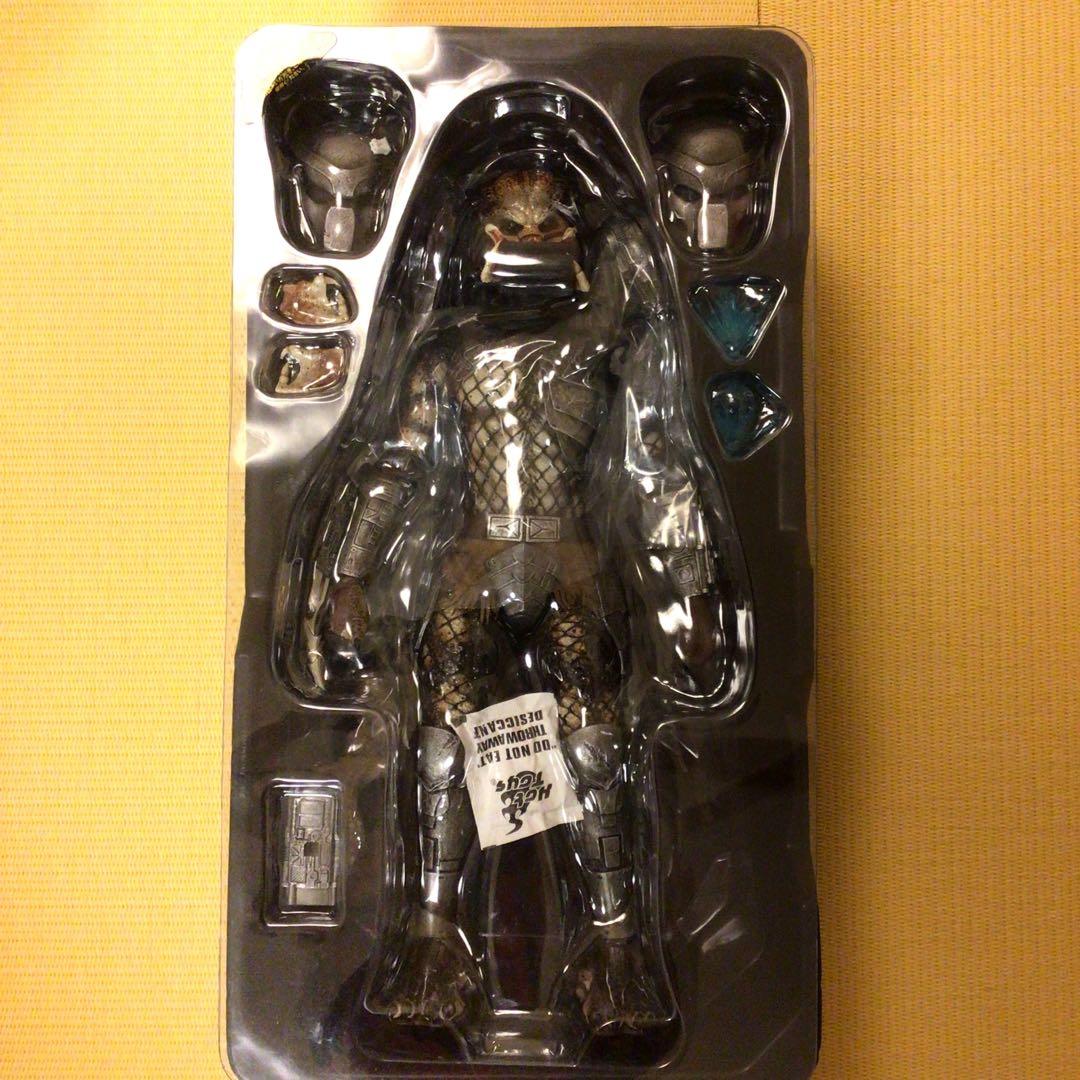 ホットトイズ　クラシックプレデター