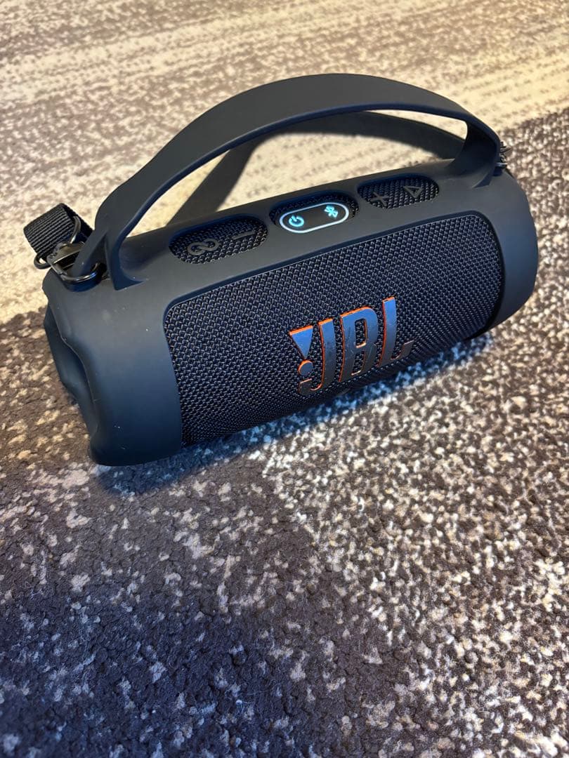 JBL charge5 ワイヤレススピーカー　カバー付き　音質良き
