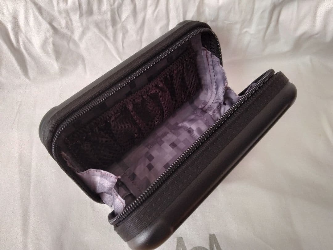 RIMOWA ANA アメニティ ポーチ マットブラック 黒 艶消し