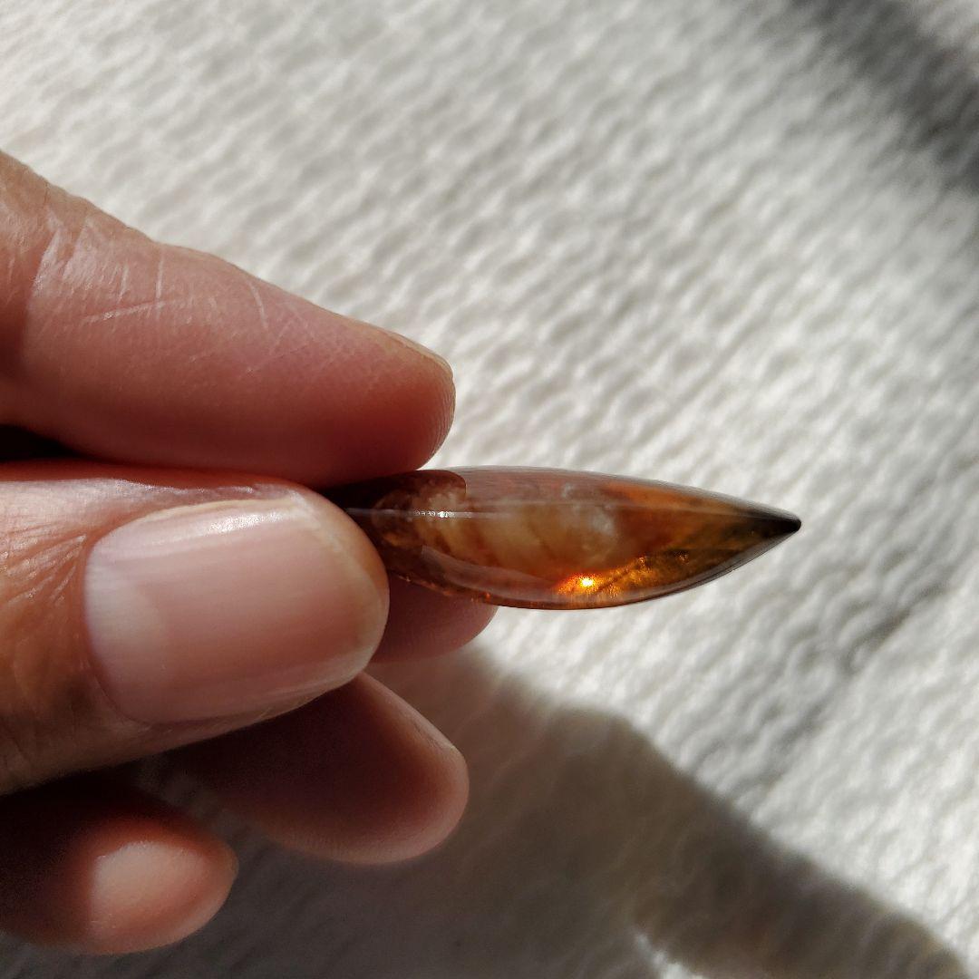 希少　ロシア産　ブラウンクォーツ　ルース　磨き　カボション　鉱物標本