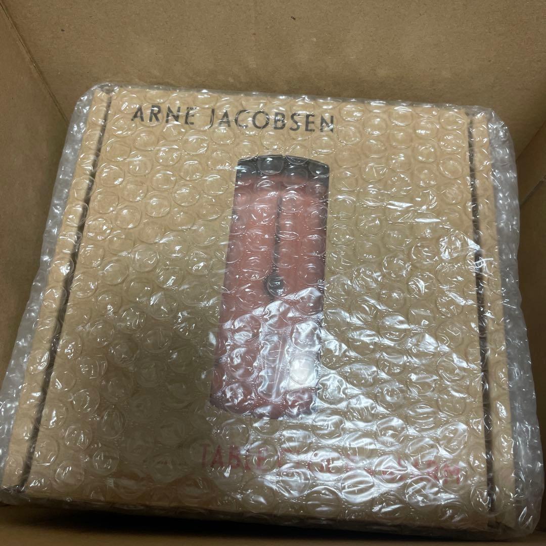 アルネヤコブセン テーブルクロック CITY HALL TABLE CLOCK