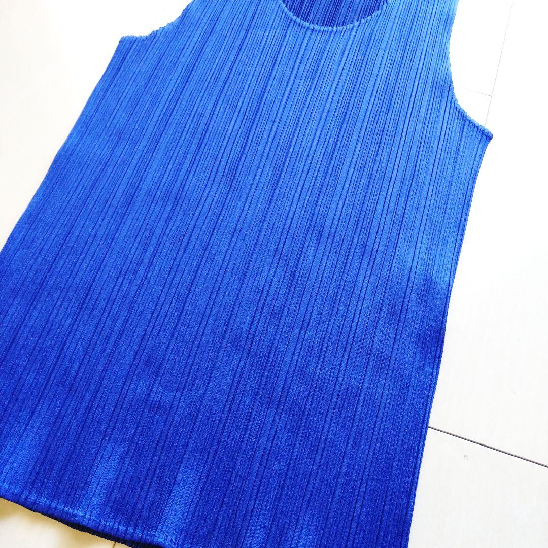 PLEATS PLEASEプリーツプリーズ ロイヤルブルー プリーツノースリーブ
