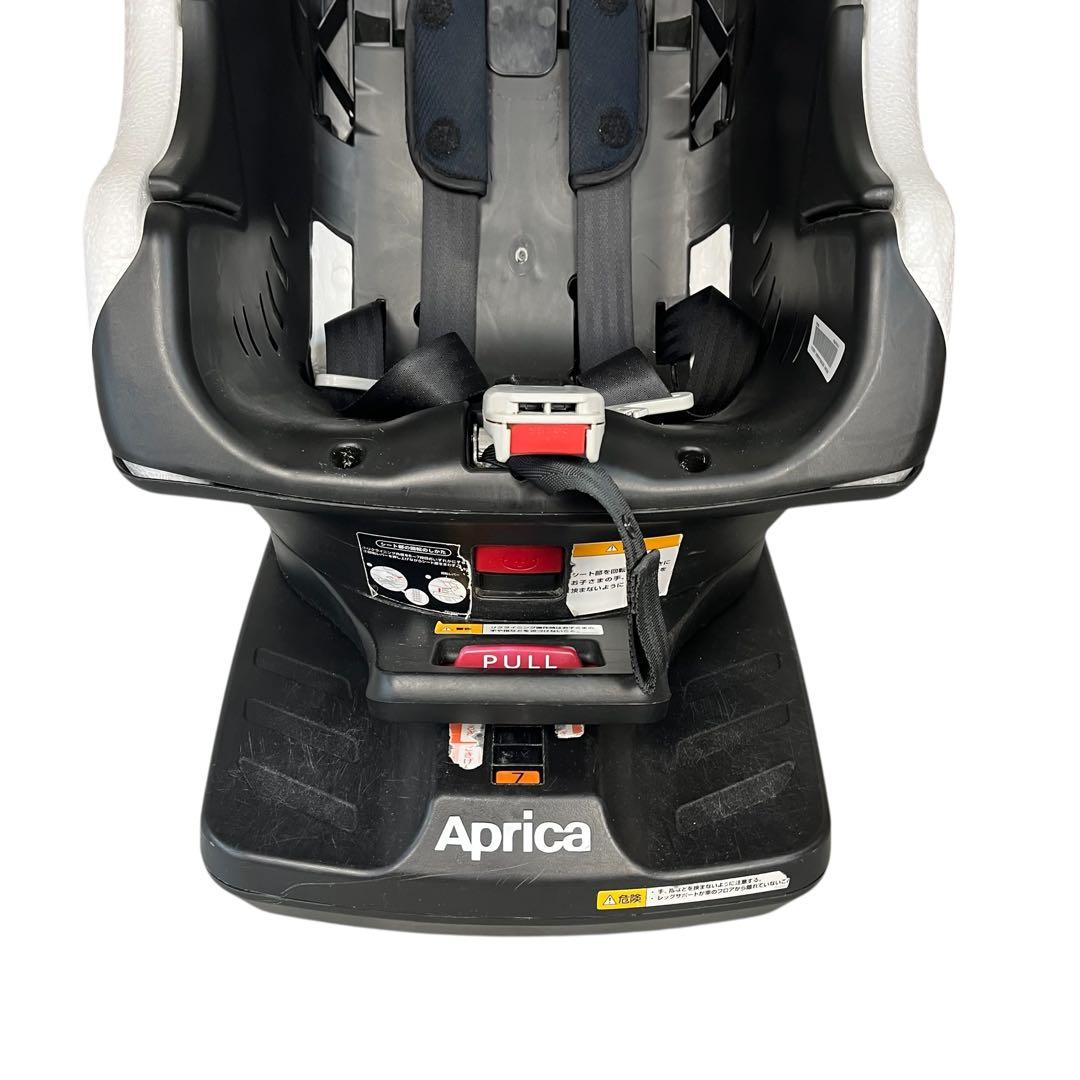 Aprica クルリラ 回転式 ISOFIX シートベルト　どちらも対応