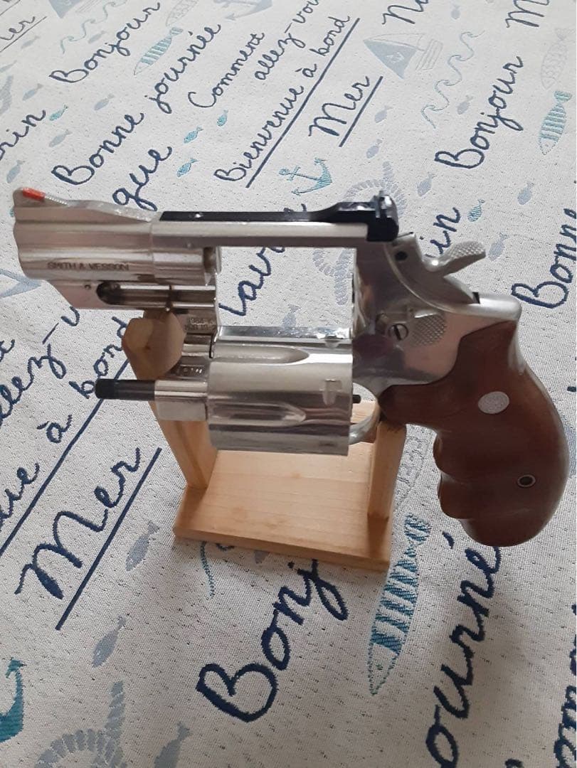 国際産業　357マグナム　ジャンク