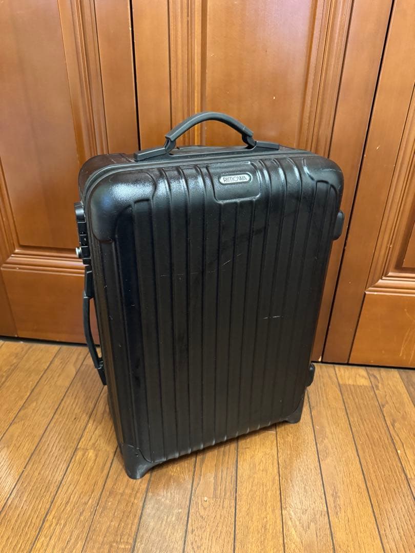 リモワ サルサ rimowa スーツケース