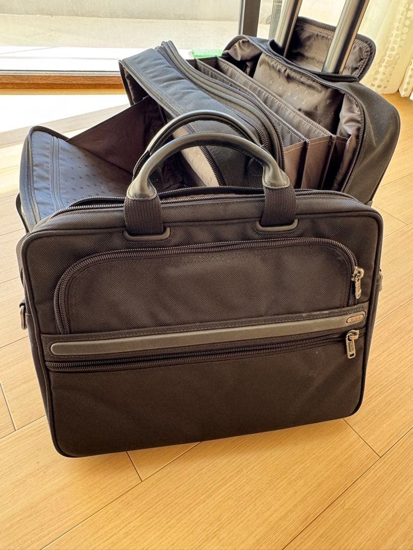 【超良品】 TUMI ブラック キャリーケース 型番26103D4