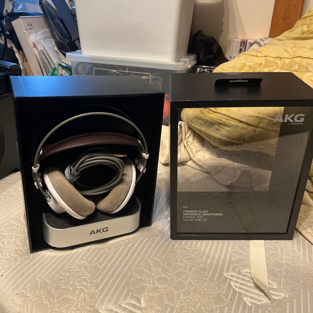 AKG K701 モニターヘッドホン 開放型