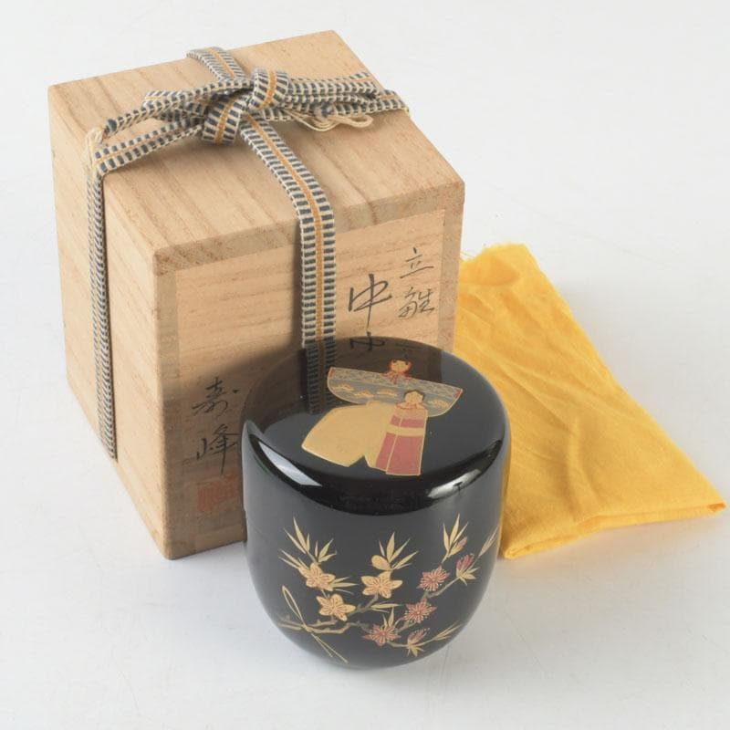 茶道具　加賀蒔絵師　和田寿峰作　立雛蒔絵　中棗　共箱　V　9675
