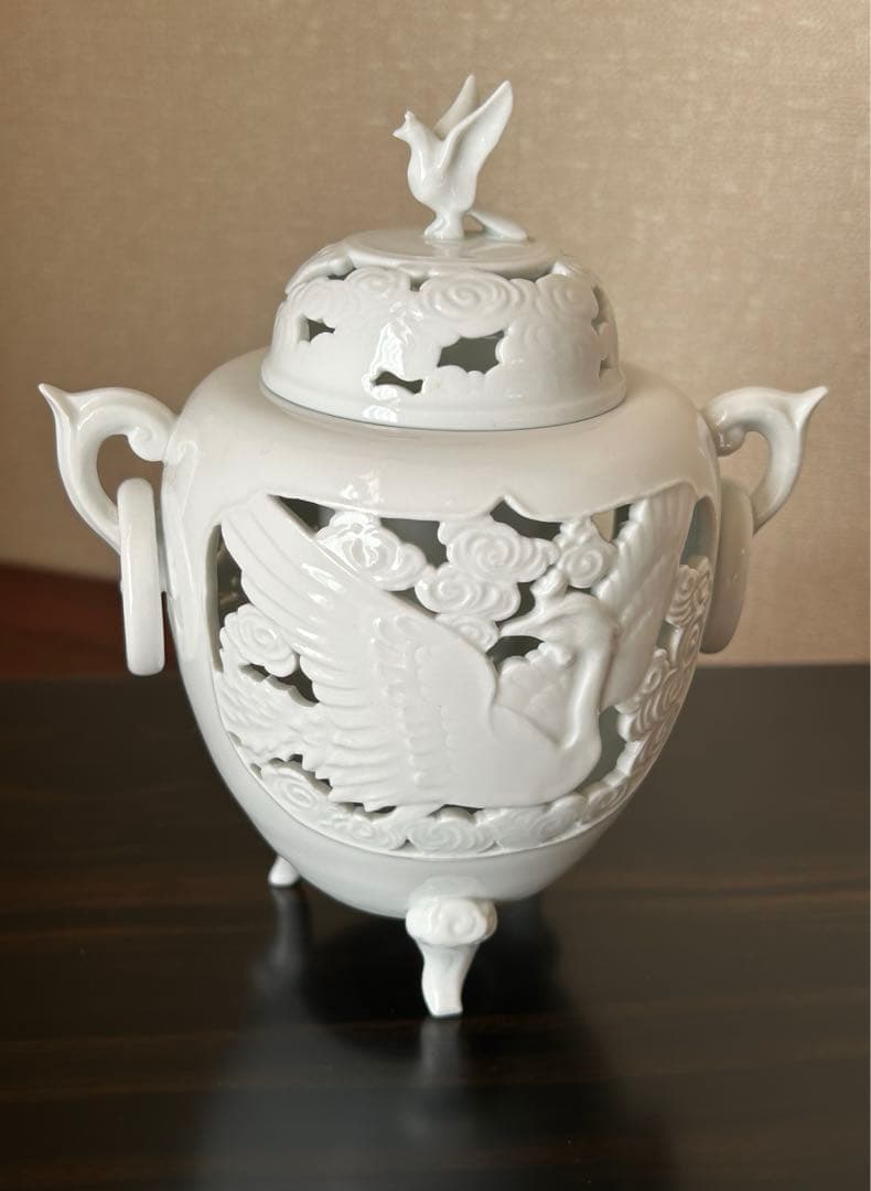 白磁透かし香炉　一壺　三脚　茶道具　箱無し