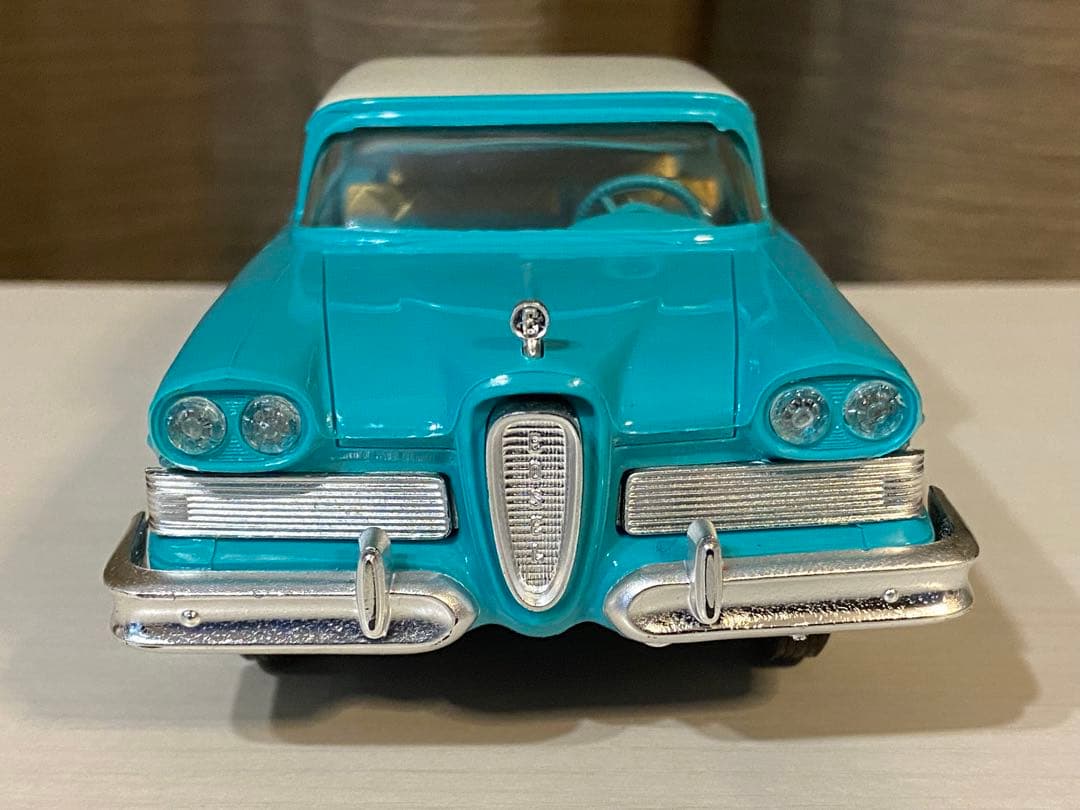 エドセル ディーラー展示用ミニカー FORD EDSEL AMT