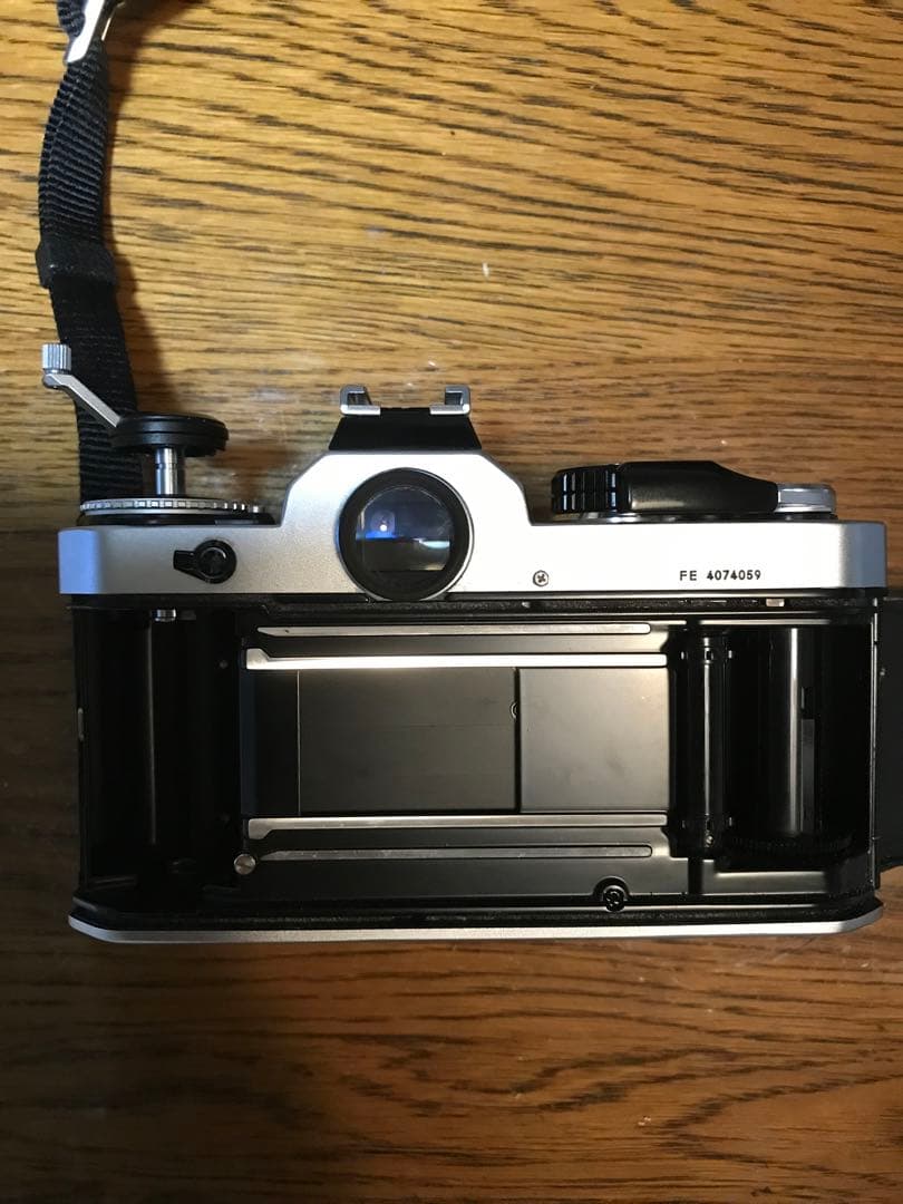 Nikon-FE 一眼レフカメラ　フィルム仕様