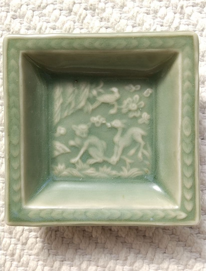 三田青磁　猿鹿鳥図 二枚組