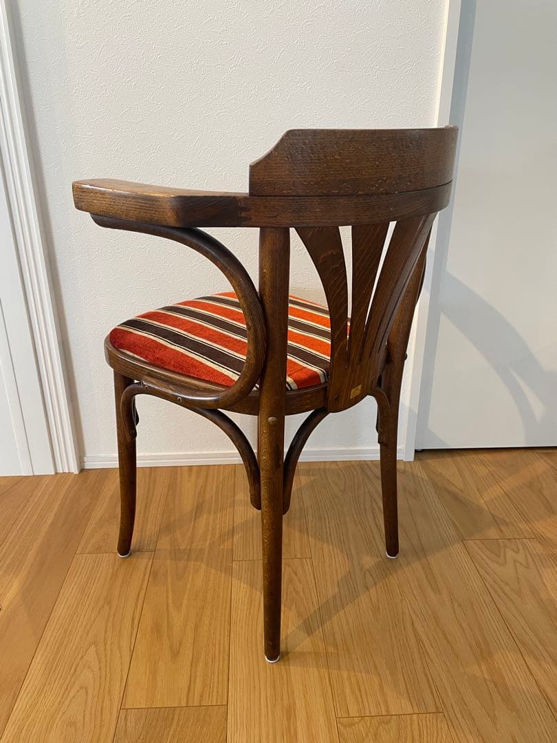 木製ヴィンテージチェア　ストライプ