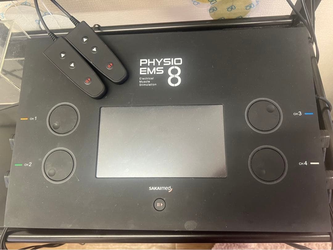 早い者勝ち！新世代EMS 8 美容機器 フィジオエイトレ