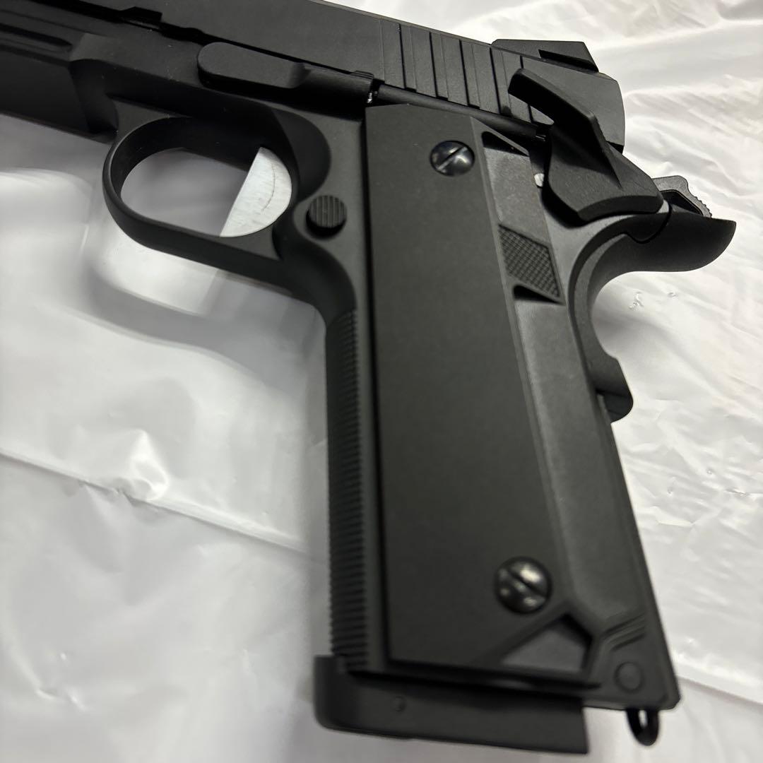 Carbon8 HELLCAT 4.3 ガスガン CO2