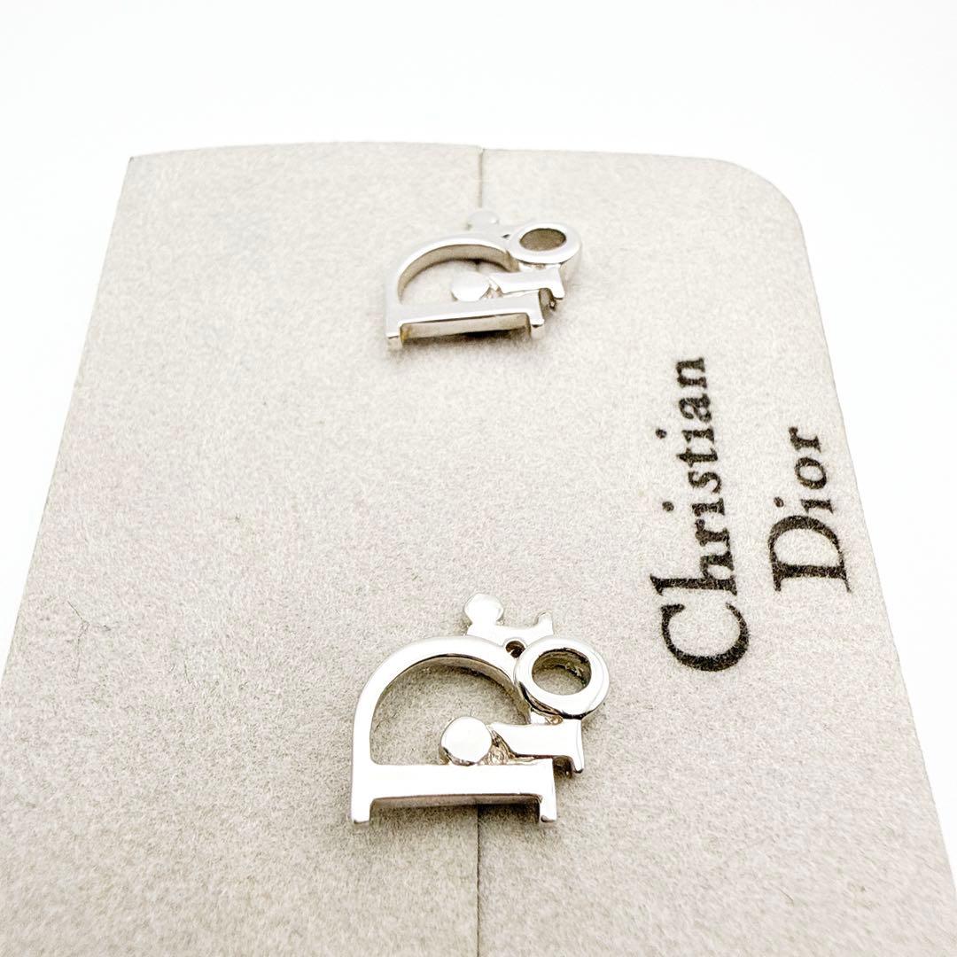 2955 極美品✨　Dior　ピアス　シルバー　CD ロゴ　希少　刻印　cm