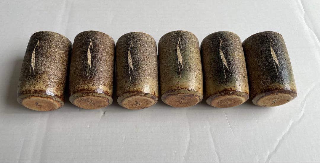 河本五郎　灰釉鳥紋　汲出碗　6客揃い