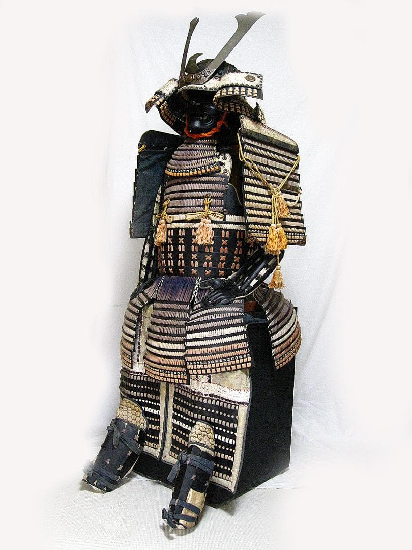 #等身大 #現代鎧 #鎧 #鎧兜 #甲冑 #具足 #面頬 #籠手 #脛 #佩楯