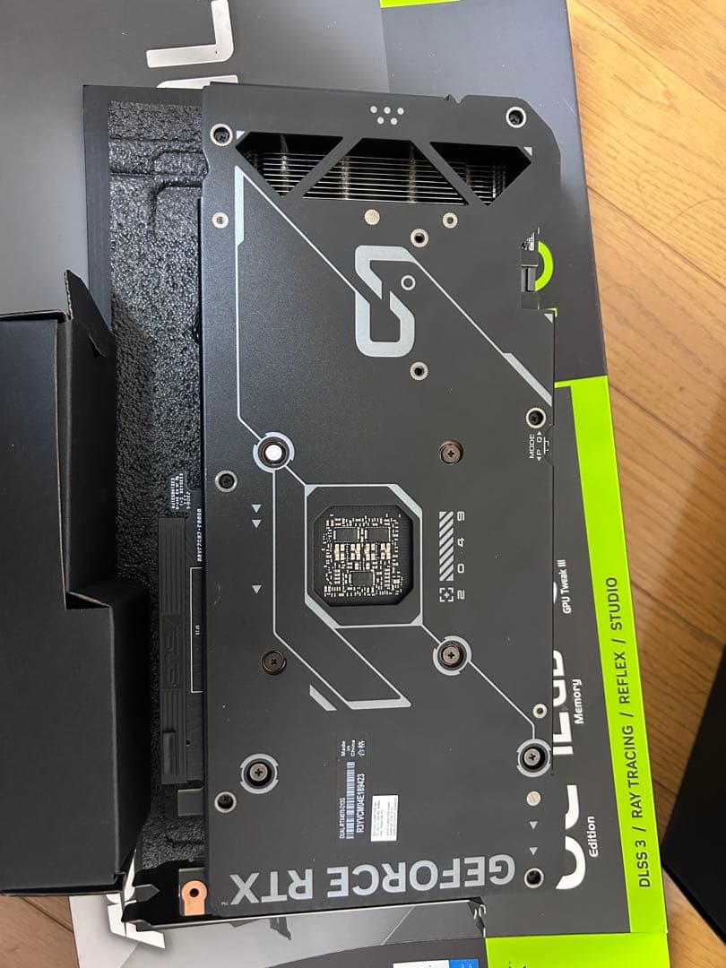 グラフィックボード・グラボ・ビデオカード ASUS GeForce RTX 4070 OC Edition 12GB