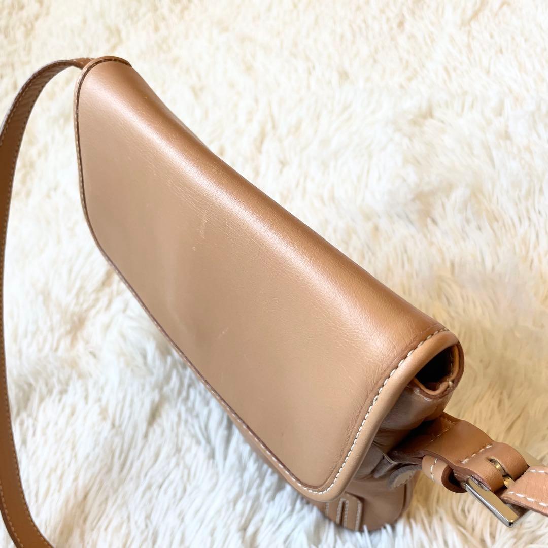 美品★Burberry オールレザー ショルダーバッグ ベージュ ノバチェック