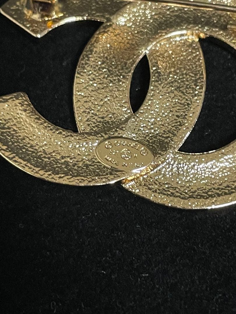 CHANEL ブローチ　ココマーク　ダブルC