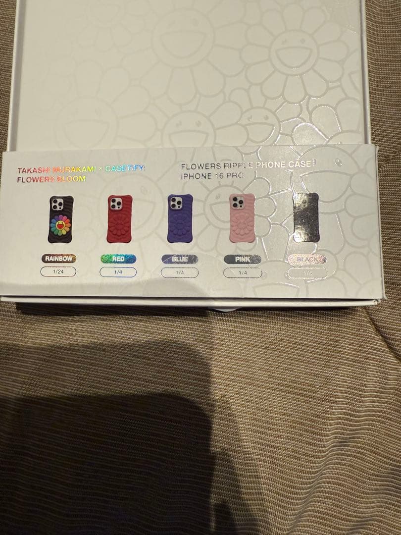 新品同様！村上隆✖️CASETiFY iPhone 16 Pro ケース