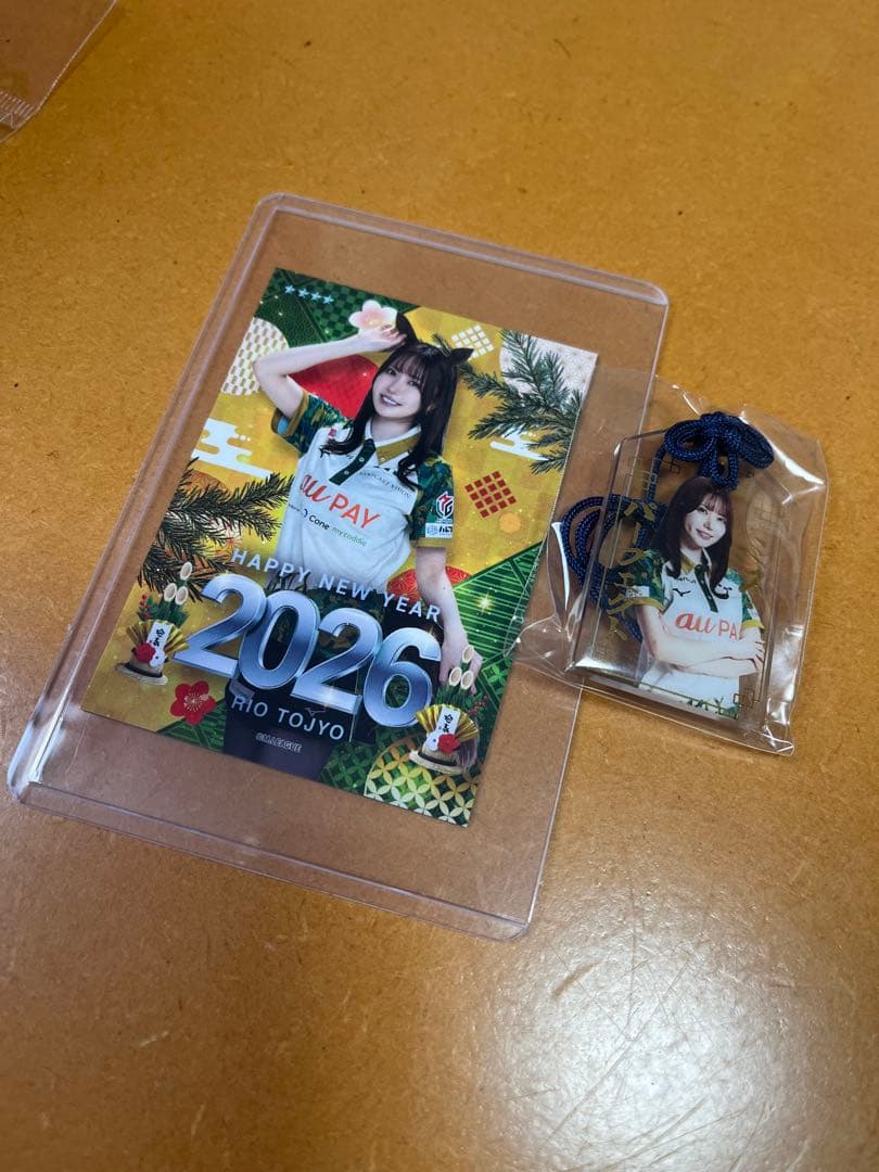 東城りお　お正月トレカ　アクリルお守りセット