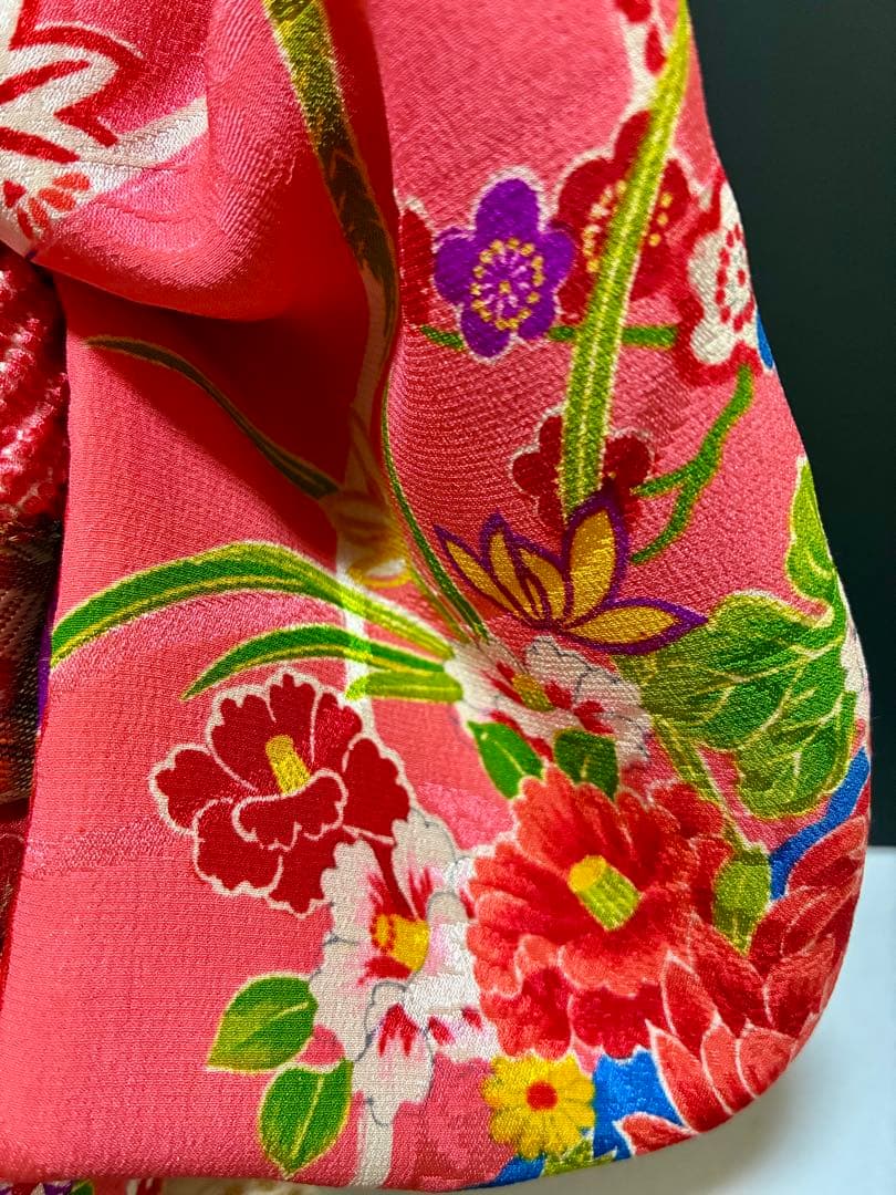 【ねこの創作人形】ちりめん細工　縮緬細工　招き猫　まねき猫　和風猫