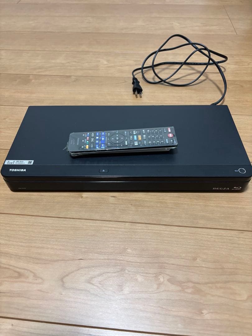 TOSHIBA DBR-W509 DVDレコーダー 本体　regza