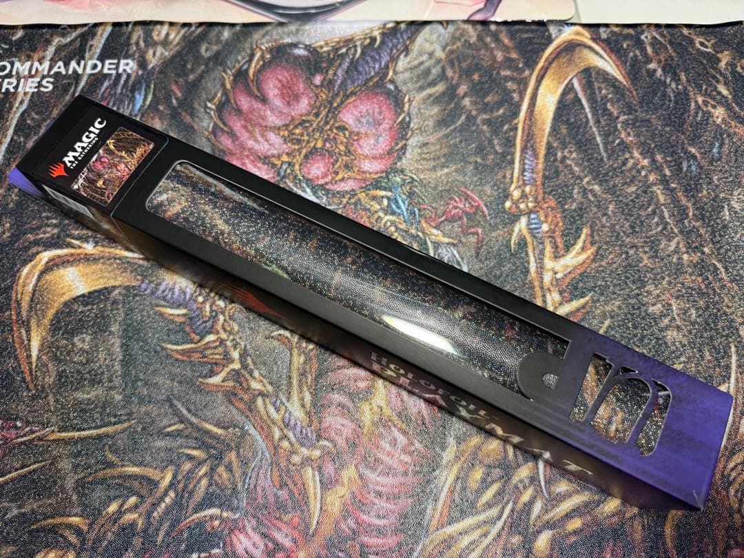 スリヴァーの女王 プレイマット ホロfoil ウルトラプロ MTG