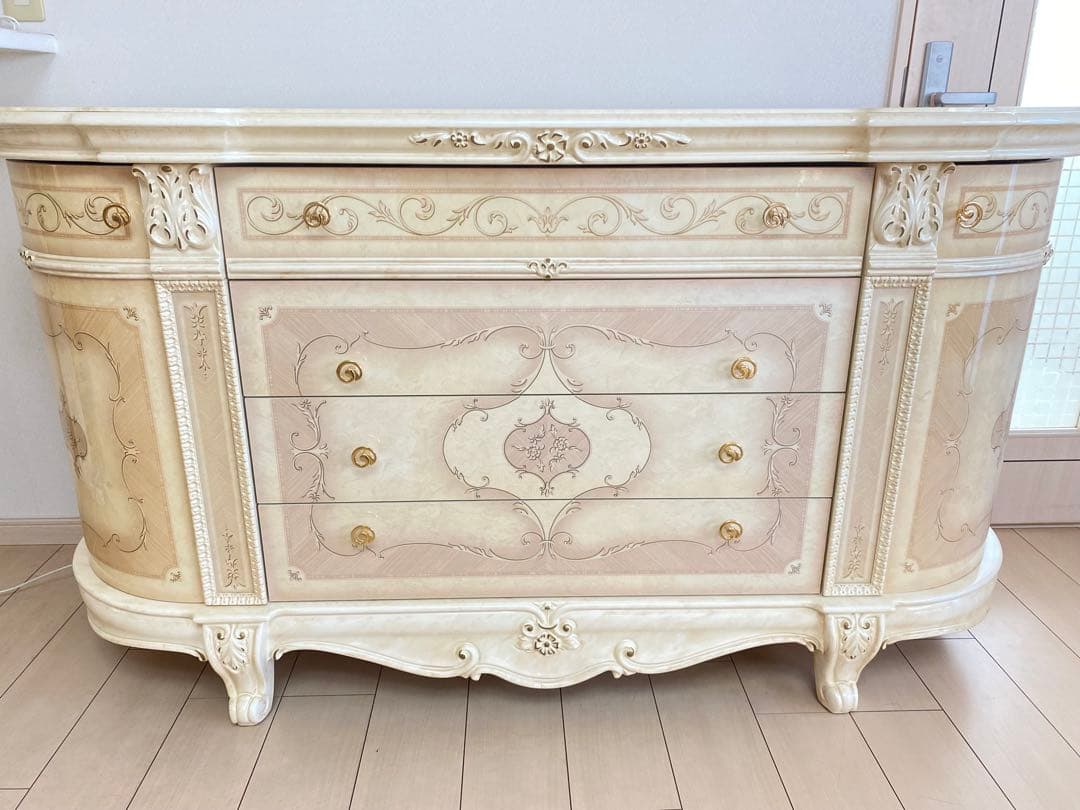 【1月5日までの限定価格】サルタレッリ　ヴェルサイユ　サイドボード　テレビ台