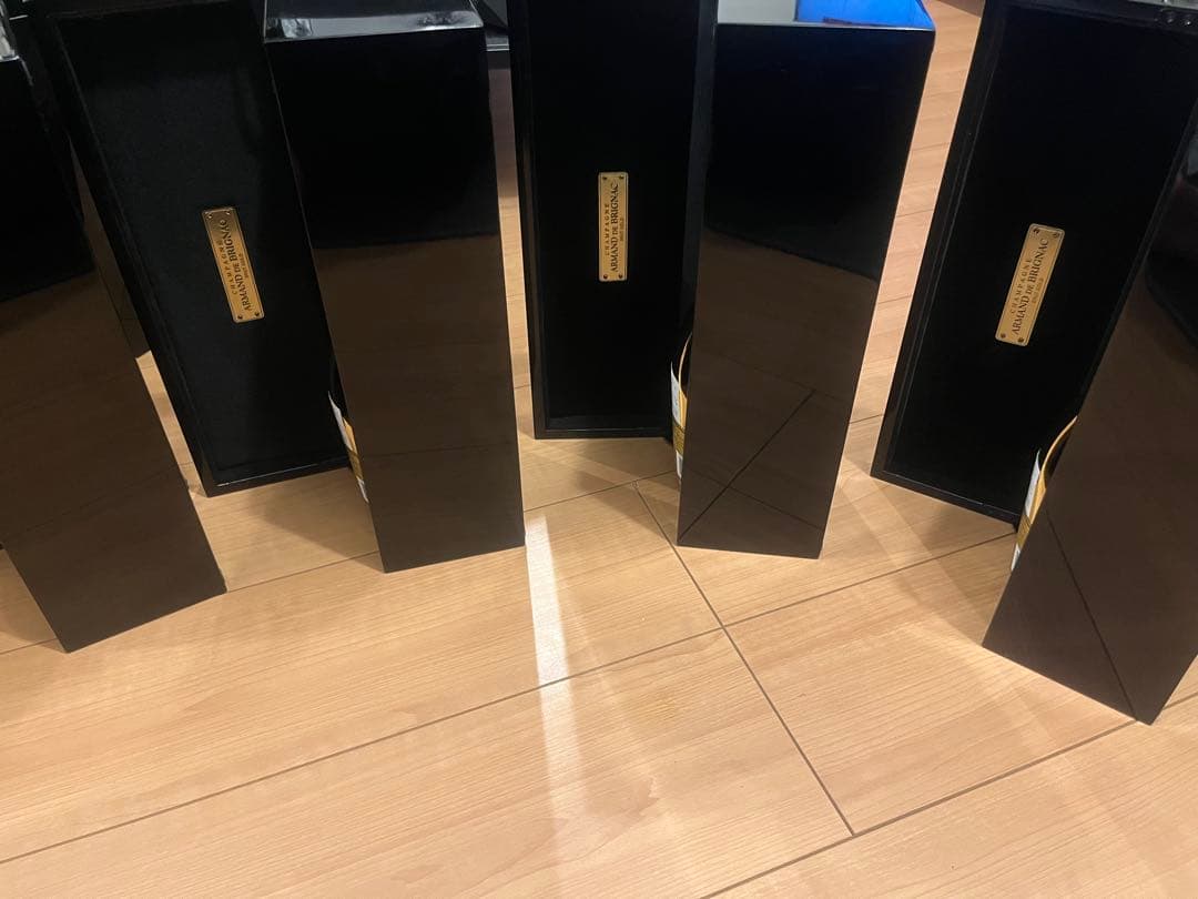 Armand de Brignac ゴールド 750ml 7本　ケース箱付き