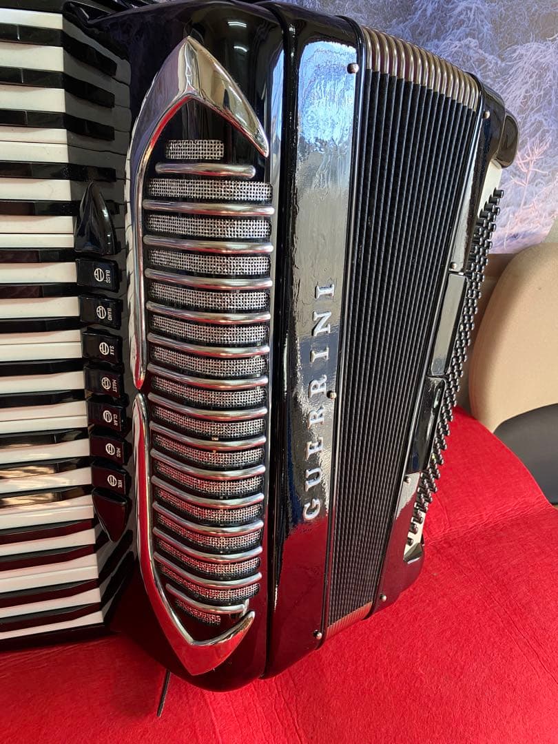 GUERRINI 使用頻度少く9.5kgは何方にもマッチングサイズ赤蛇腹整備済み