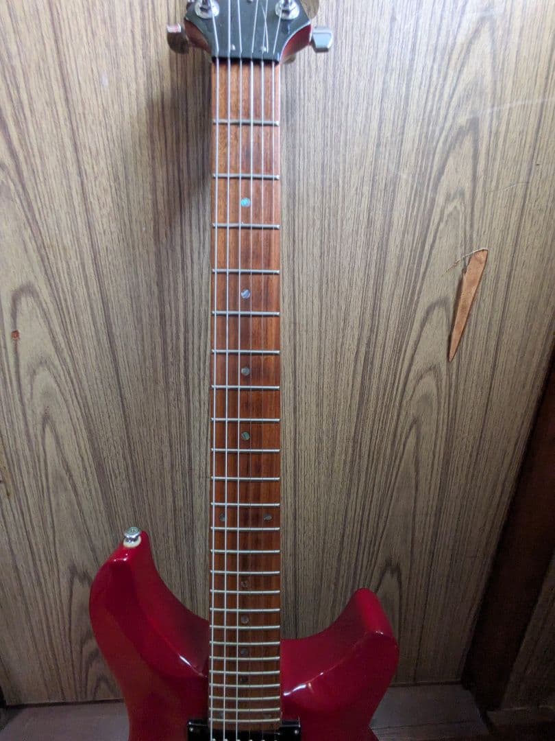 TOKAI レッドエレキギター　PRSタイプ
